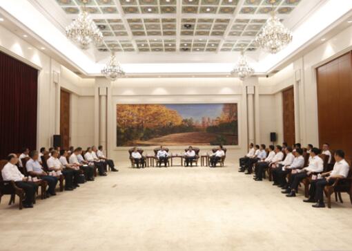 國家電網(wǎng)董事長、黨組書記毛偉明拜會(huì)吉林省委書記巴音朝魯、省長景俊海