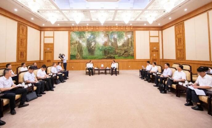 中核集團(tuán)總經(jīng)理、黨組副書記顧軍與福建省委副書記、代省長(zhǎng)王寧會(huì)談