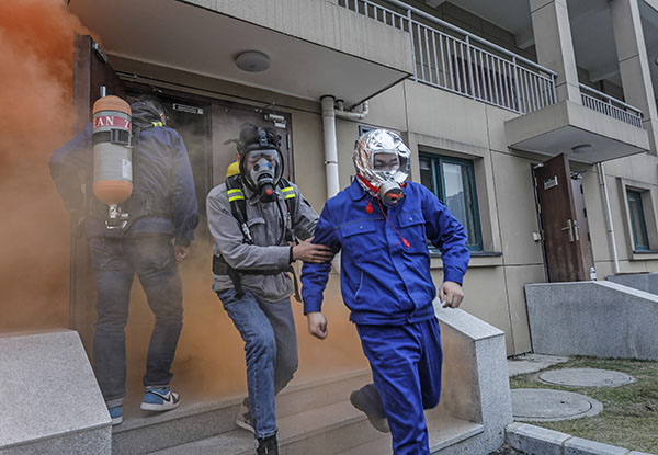 國網(wǎng)寧波市鄞州供電公司：防患未然 以練為戰(zhàn) 開展變電站冬季消防應急演練