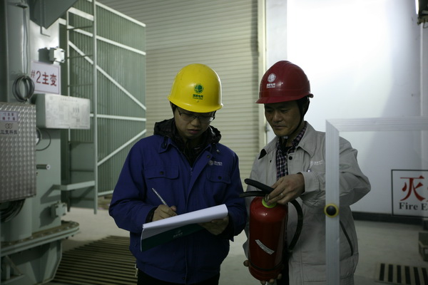 國網(wǎng)寧?？h供電公司查檢結(jié)合  嚴(yán)防冬季火災(zāi)隱患