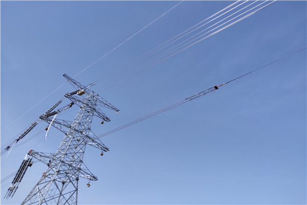 山東智圣～沭河～巨峰500千伏線路工程全面進入架線施工