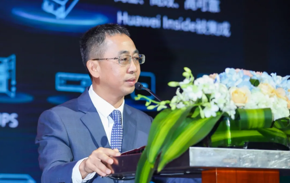 華為侯金龍：融合數(shù)字與電力電子技術(shù)，推動光伏成主力能源！
