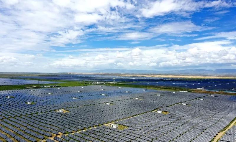 內(nèi)蒙古、甘肅、青海、寧夏3000萬(wàn)千瓦大型風(fēng)電光伏基地項(xiàng)目有序開(kāi)工（附名單）