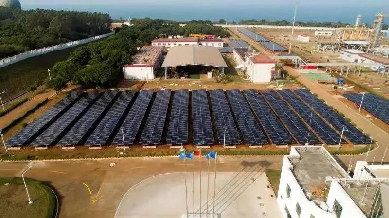 集風(fēng)光儲(chǔ)一體！中國(guó)海油潿洲油田群光伏電站正式投運(yùn)