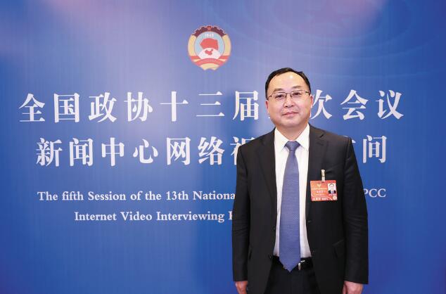 【兩會】國家電網(wǎng)有限公司副總工程師奚國富：提升公共充換電保障能力 服務(wù)新能源汽車產(chǎn)業(yè)發(fā)展