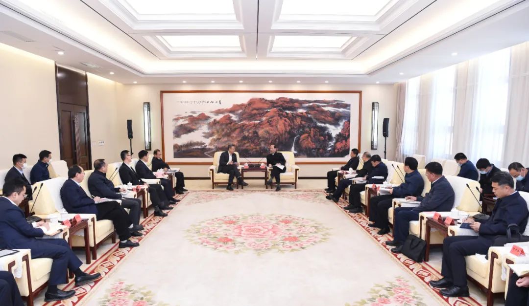 錢智民、江毅拜會(huì)內(nèi)蒙古自治區(qū)黨委書記、人大常委會(huì)主任石泰峰