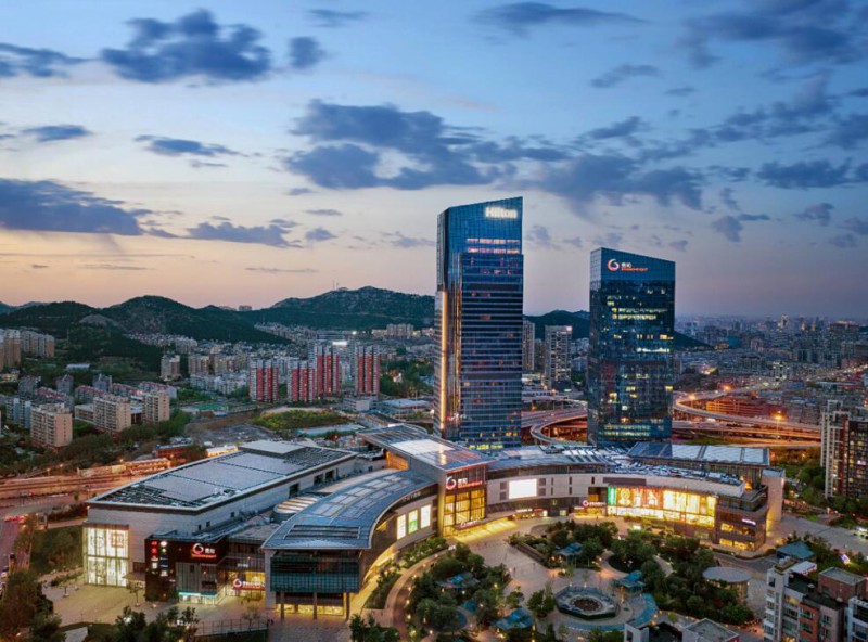 1.2MW！山東商業(yè)綜合體屋頂光伏發(fā)電項目并網(wǎng)發(fā)電