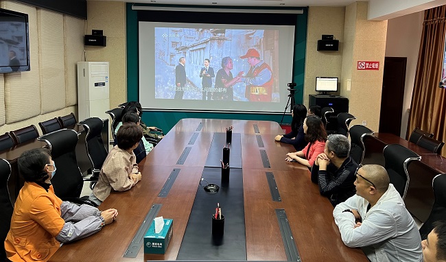 國(guó)網(wǎng)會(huì)理市供電公司掀起向“時(shí)代楷?！卞X(qián)海軍學(xué)習(xí)的熱潮