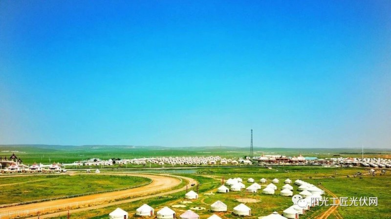 面積接近一個(gè)新加坡！青海塔拉灘光伏電站照亮“陽(yáng)光之路”