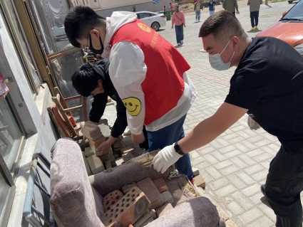 包聯(lián)攜手齊奮進，你我共創(chuàng)文明城