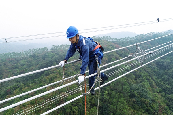 廣東電網(wǎng)公司:牽住牛鼻子 改出新動(dòng)能