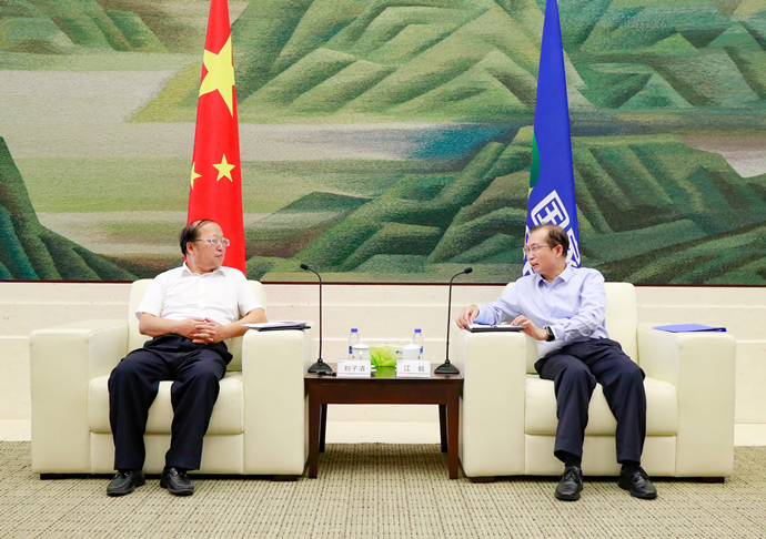 國家電投總經(jīng)理、黨組副書記江毅會見湖北省武漢市委常委、武漢經(jīng)開區(qū)工委書記劉子清