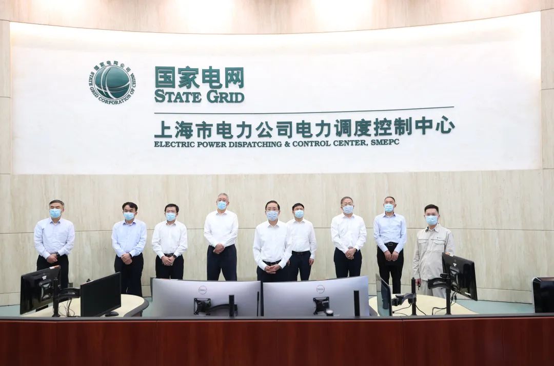 國家電網(wǎng)公司黨組書記、董事長辛保安赴國網(wǎng)上海電力參加基層黨支部聯(lián)系點(diǎn)主題黨日活動(dòng)并調(diào)研