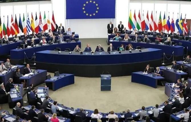 俄羅斯的不敢買，美國的買不起，光伏發(fā)電依賴中國，歐洲左右為難