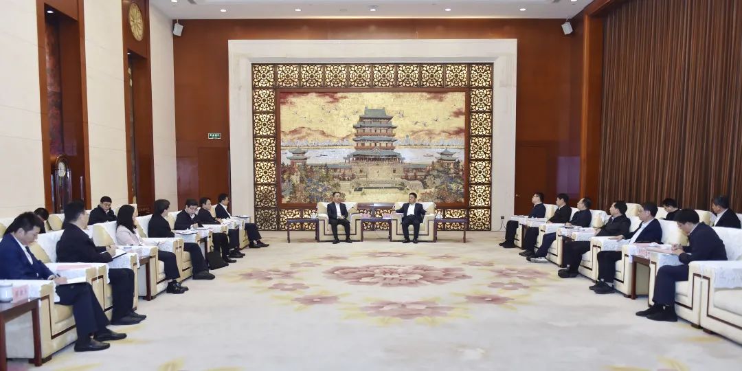 大唐集團(tuán)有限公司黨組書記、董事長(zhǎng)鄒磊拜會(huì)江西省省長(zhǎng)葉建春