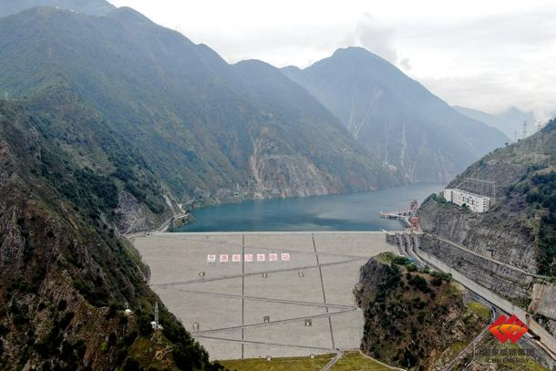 【能源保供 央企行動(dòng)】國(guó)家能源集團(tuán)大渡河公司調(diào)節(jié)性水庫提前滿蓄 保障寒潮供電