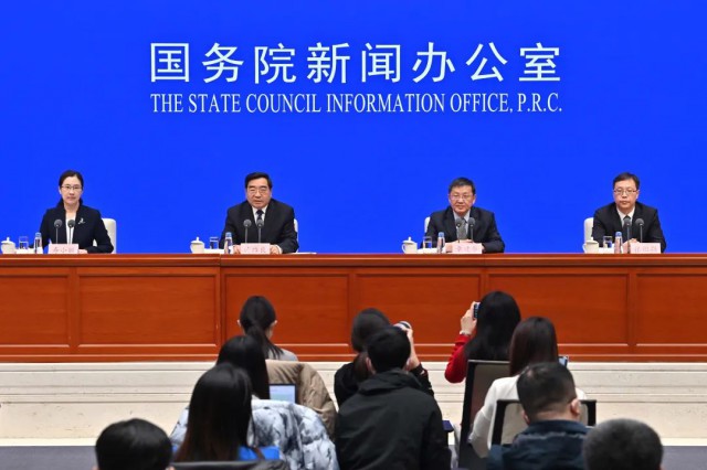 國家發(fā)改委：健全多能互補綜合應(yīng)急調(diào)度機制，推動風(fēng)、光發(fā)電多發(fā)滿發(fā)