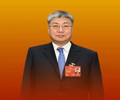 全國政協(xié)委員、國家能源集團(tuán)董事長(zhǎng)劉國躍:加快布局和釋放煤炭?jī)?yōu)質(zhì)產(chǎn)能