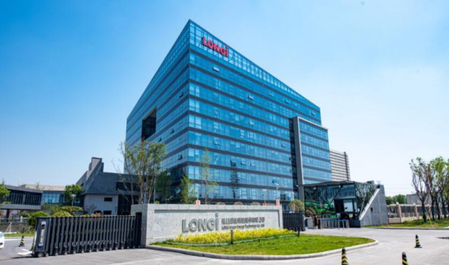 隆基綠能：組件出貨量三連冠，凈利潤(rùn)148億！