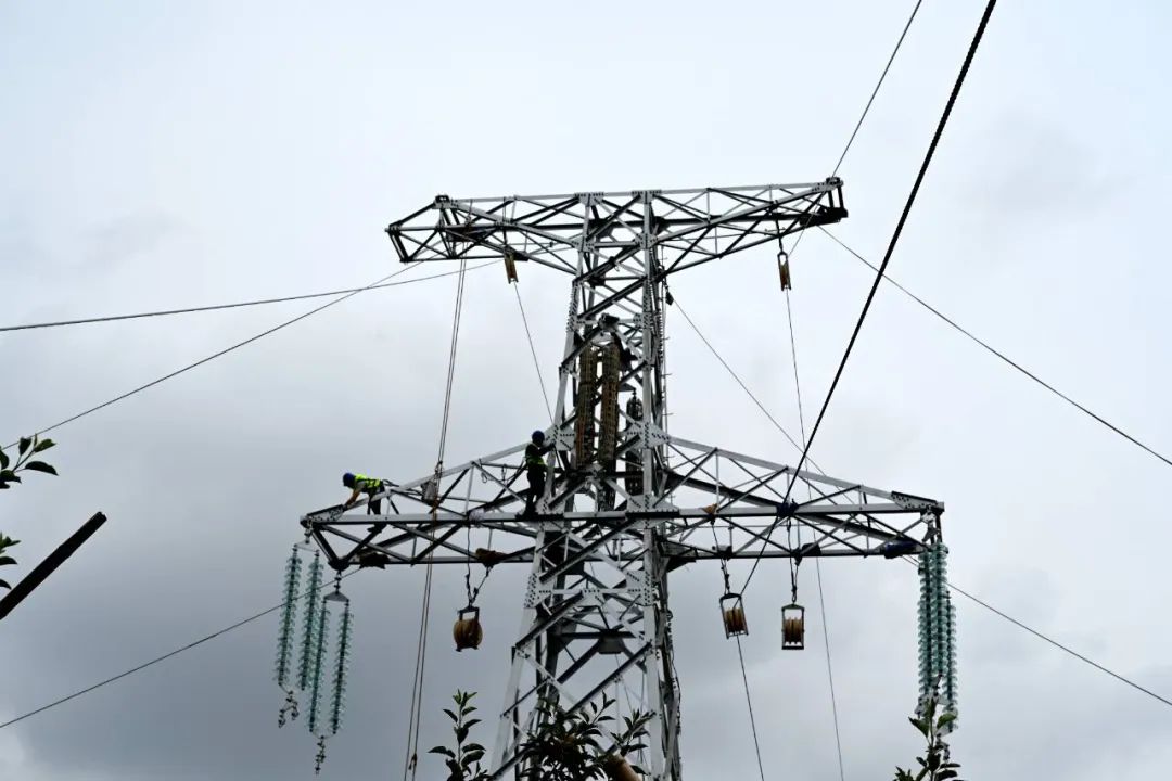云南昭通供電局全力推進電網網架優(yōu)化工程建設