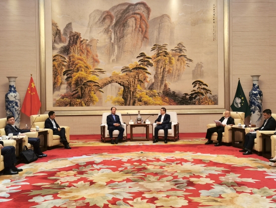 中國(guó)電建黨委書(shū)記、董事長(zhǎng)丁焰章拜會(huì)中央政府駐澳門(mén)聯(lián)絡(luò)辦公室副主任黃柳權(quán)