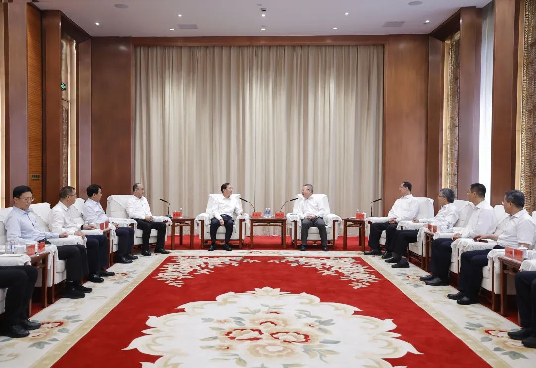 國家電網(wǎng)董事長辛保安與湖南省委書記沈曉明、省長毛偉明會(huì)談