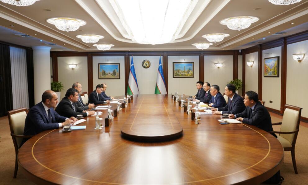 中國(guó)能建黨委書(shū)記、董事長(zhǎng)宋海良拜會(huì)烏茲別克斯坦總理阿卜杜拉·阿里波夫