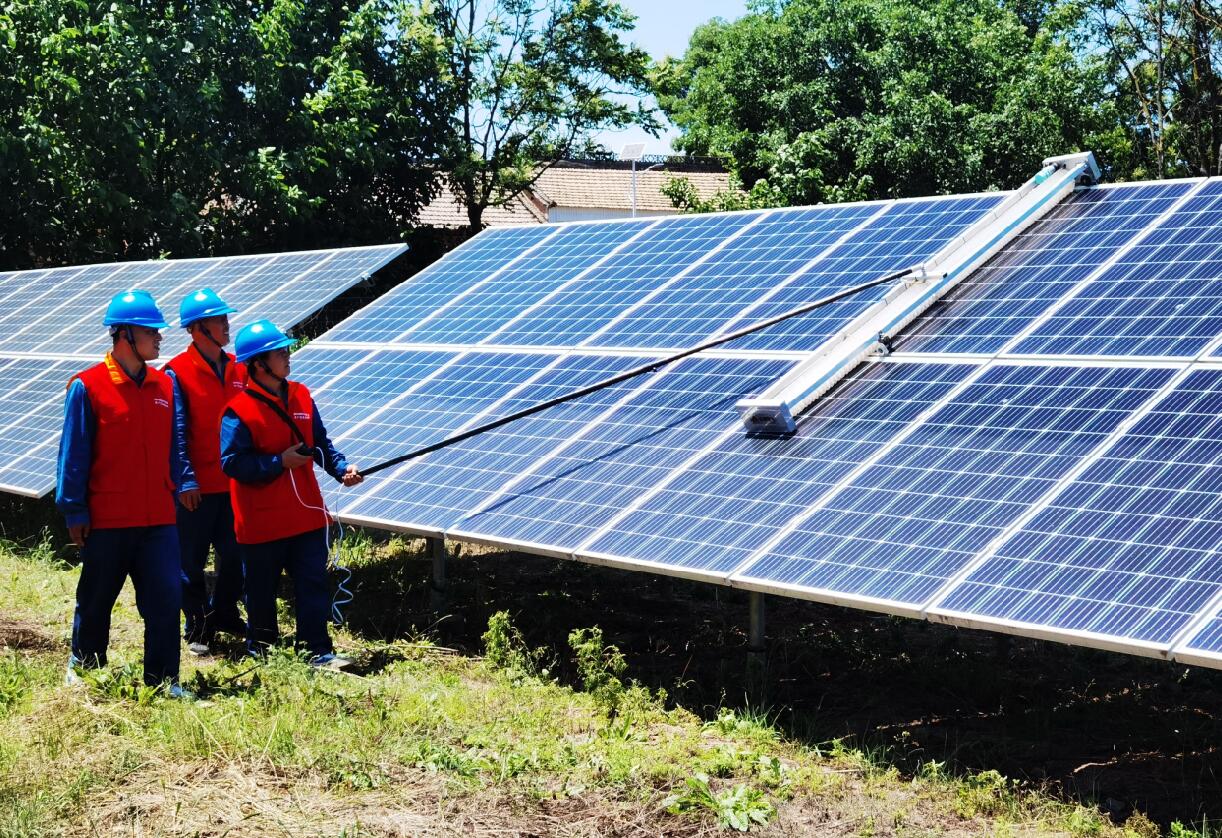 國網(wǎng)旬邑縣供電公司光伏助農(nóng)，數(shù)智促富，擦亮新時代鄉(xiāng)村振興“陽光路”