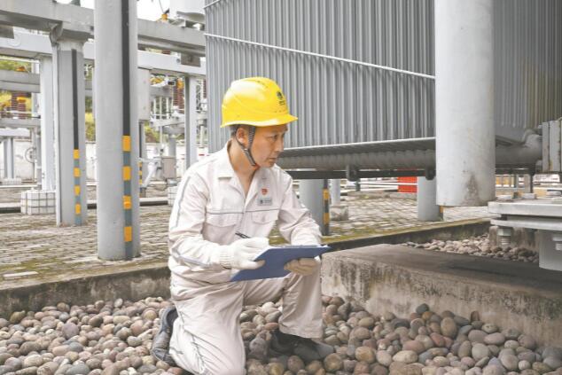 26年，變電運維一線的耕耘與創(chuàng)新——記全國五一勞動獎?wù)芦@得者池永