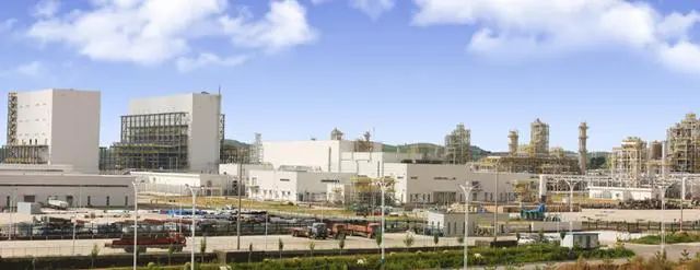 REC硅公司出售股權(quán)，中國(guó)光伏產(chǎn)業(yè)迎來(lái)新機(jī)遇