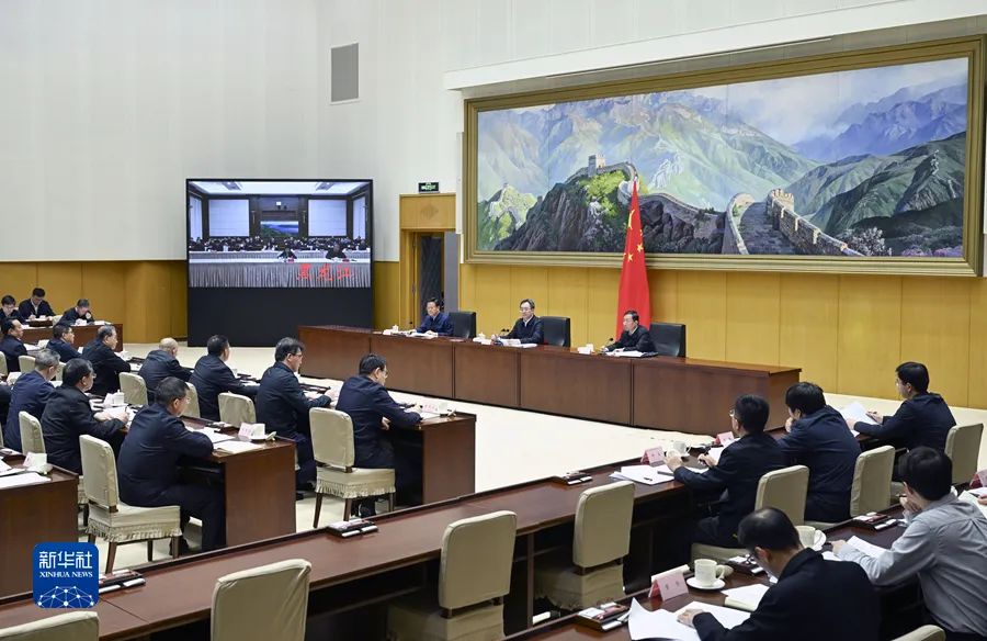 丁薛祥:穩(wěn)住能源保供基本盤 嚴格抓好能源中長期合同簽約履約