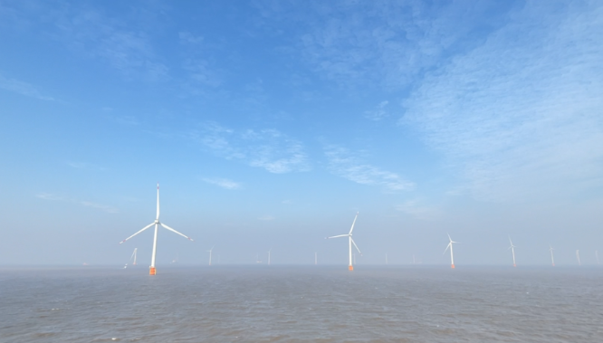 56臺(tái)大載荷升降機(jī)！將服務(wù)浙江省最大海上風(fēng)電場(chǎng)