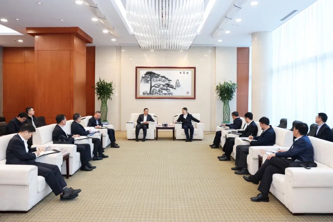 華能集團(tuán)黨組書記、董事長溫樞剛會(huì)見中國鐵建黨委書記、董事長汪建平