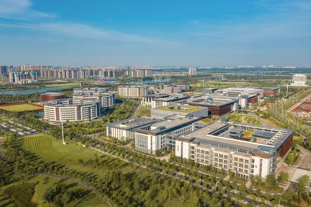 國家網(wǎng)安基地釋放向“新”力：研發(fā)中心持續(xù)增量，網(wǎng)安人才密度最大