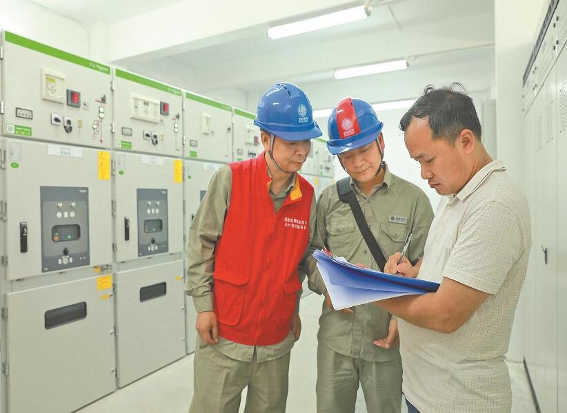 湖北咸寧供電公司:貼心電管家 服務(wù)做得實