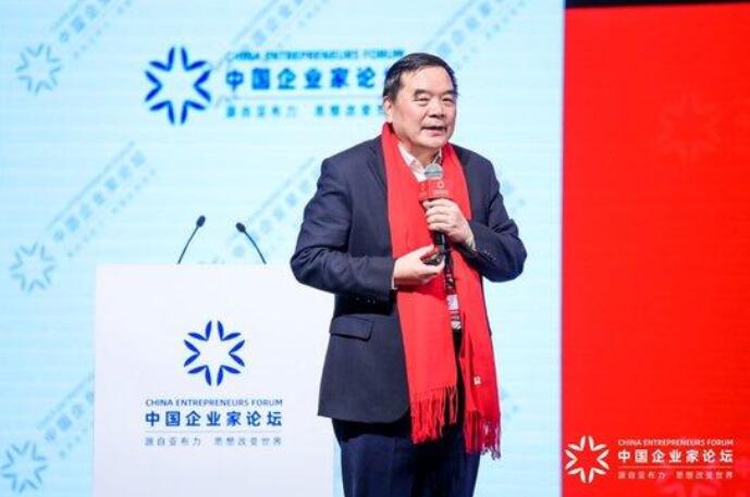 長包信：本輪能源革命已經(jīng)不是資源屬性的革命，而是制造屬性的革命