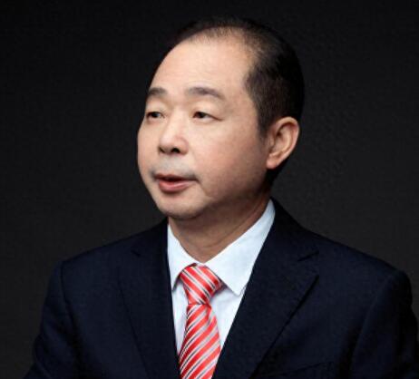 【兩會(huì)好聲音】全國(guó)人大代表、德力西集團(tuán)董事局主席胡成中：支持產(chǎn)業(yè)鏈出海，助推制造企業(yè)轉(zhuǎn)型升級(jí)