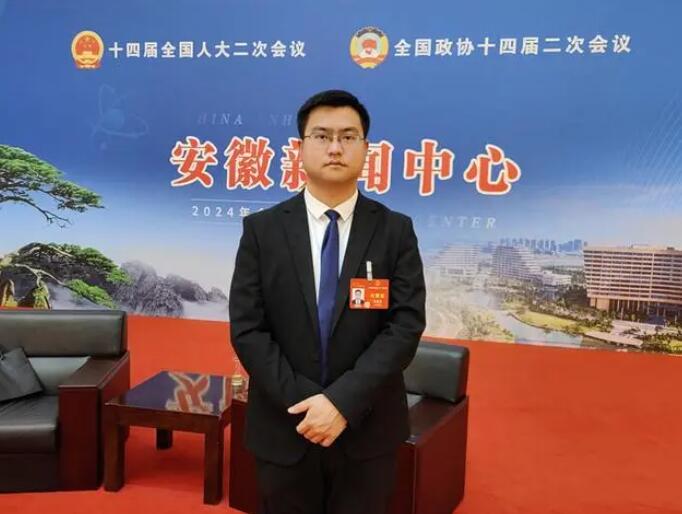 全國人大代表、國軒高科姚金?。簶?biāo)準(zhǔn)、技術(shù)、產(chǎn)業(yè)鏈多管齊下，推動(dòng)電化學(xué)儲能產(chǎn)業(yè)高質(zhì)量發(fā)展