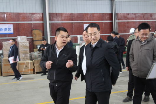工業(yè)強(qiáng)縣，企業(yè)擔(dān)當(dāng)，縣領(lǐng)導(dǎo)調(diào)研考察江西宏駿
