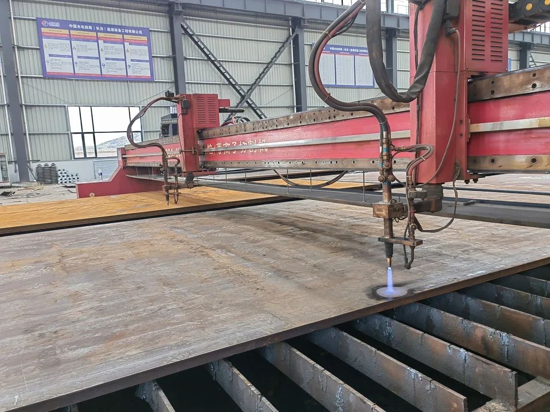 三門峽市城鄉(xiāng)一體化150兆瓦風(fēng)電項(xiàng)目一期一步50兆瓦項(xiàng)目順利開(kāi)工