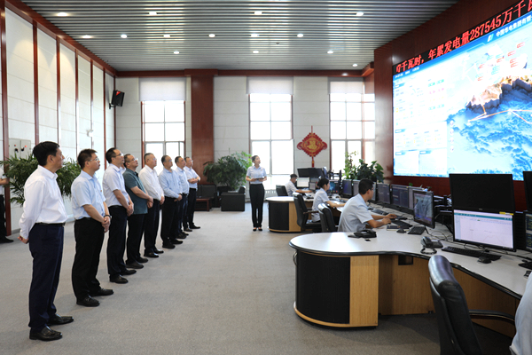 華電集團黨組副書記、總經理葉向東出席第三十屆蘭洽會并到華電甘肅公司調研