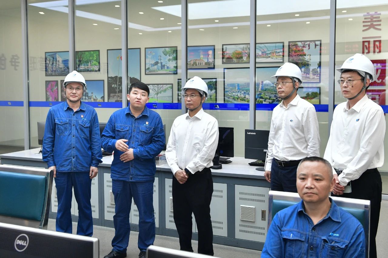 華電黨組書記、董事長江毅赴華電江蘇區(qū)域調研