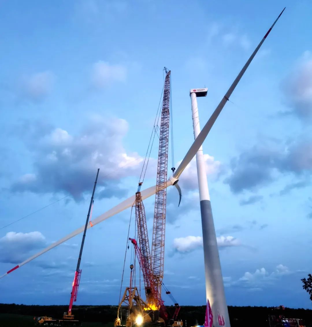 總計30臺！黑龍江北安建華風(fēng)電項目150兆瓦混塔風(fēng)機(jī)吊裝收官