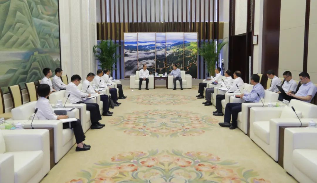 國家電投黨組書記、董事長劉明勝會(huì)見中國化學(xué)黨委書記、董事長莫鼎革