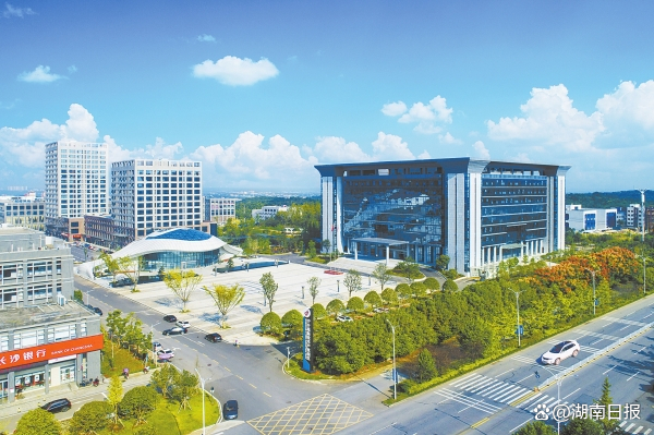 新能源產(chǎn)業(yè)，湖南領跑儲能賽道