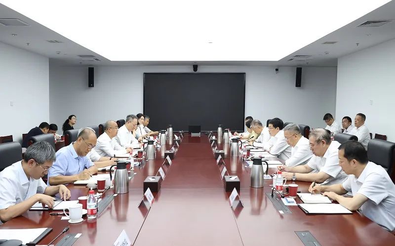 國家電網(wǎng)公司董事長、黨組書記張智剛拜訪懷柔實驗室并交流座談