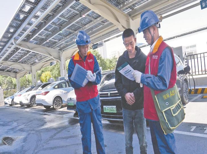 山西大同樊莊智慧超充站:能儲能充 減碳高效