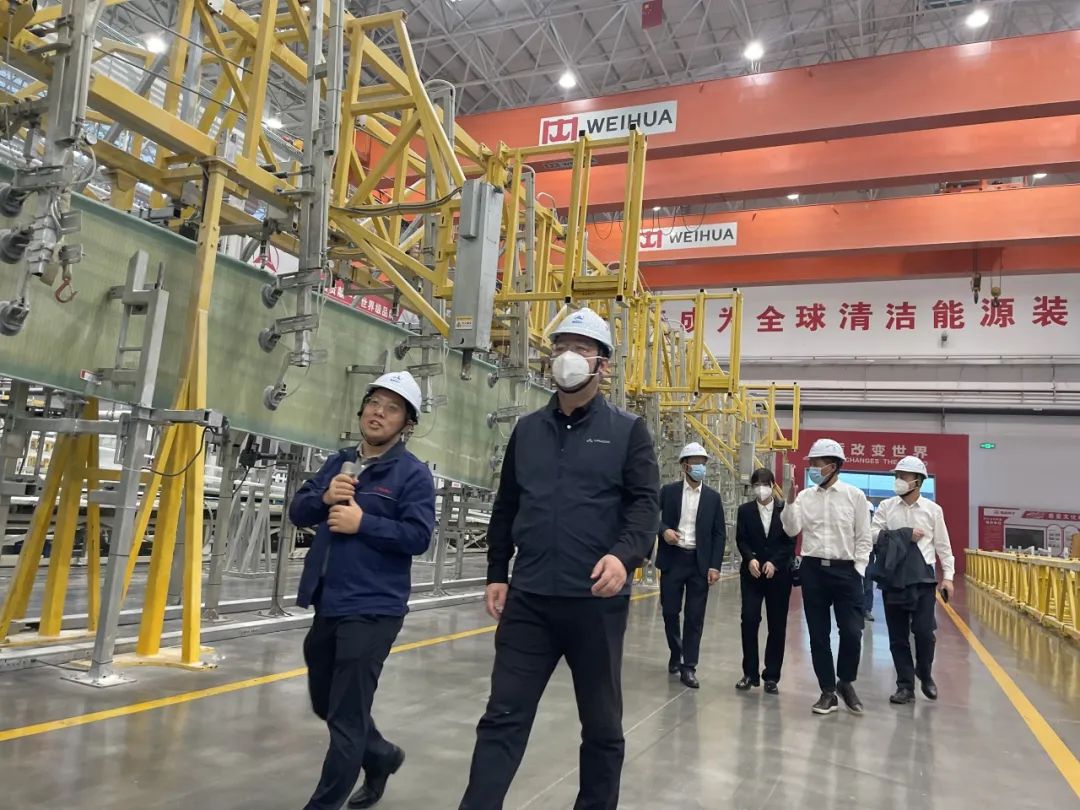 華電浙江公司黨委書記趙偉東赴中車株洲所、三一重能、湖南大學(xué)全國重點(diǎn)實(shí)驗(yàn)室開展高層交流活動(dòng)  華電浙江 2024年10月27日 18:46 浙江      10月24-26日，華電浙江公司黨委書記、執(zhí)行