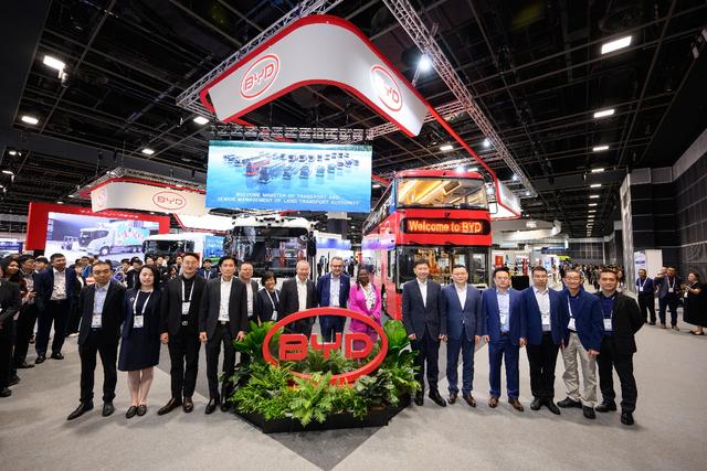 比亞迪攜T9R 電動(dòng)重卡亮相SITCE，深度開拓亞太市場(chǎng)新征程