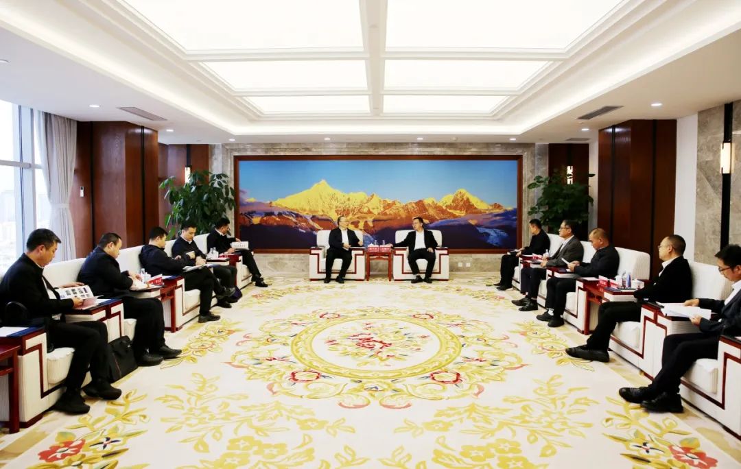 大唐云南公司黨委書記、董事長(zhǎng)王繼才與水電六局黨委書記、董事長(zhǎng)翟萬全會(huì)談